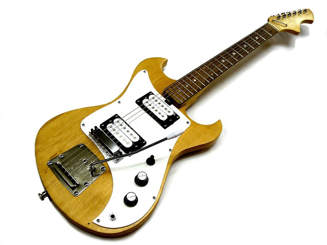 Restaurierte alte Jolana Gitarre (4)